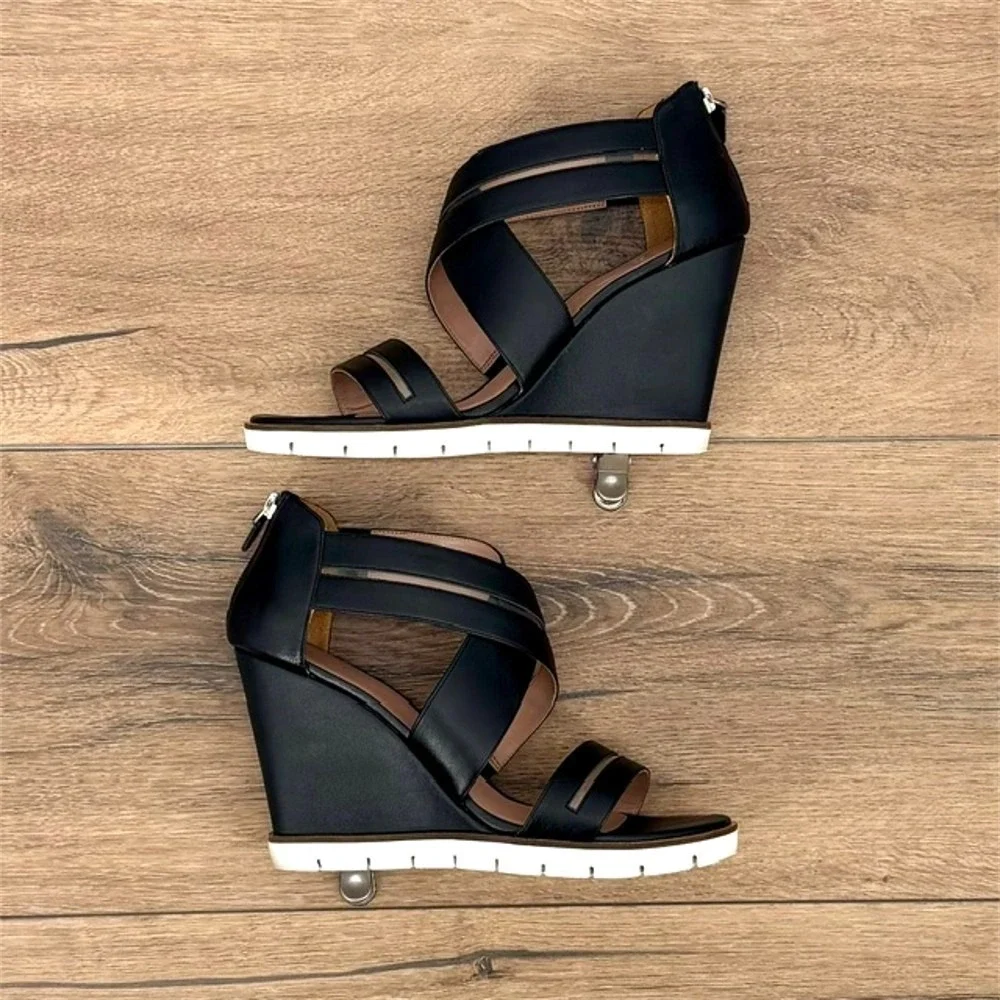Linea Paolo Women's Size 10 Black Leather Wedge Sandals Strappy‎ Zip Comfort